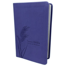 Cargar imagen en el visor de la galería, Biblia RVR 1960 de Promesas Tamaño Manual Edicion lavanda Imitación Piel
