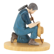 Cargar imagen en el visor de la galería, Escultura - en Inglés - Farmers Prayer
