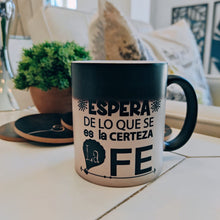 Cargar imagen en el visor de la galería, Taza Mágica - La Fe - Novedad
